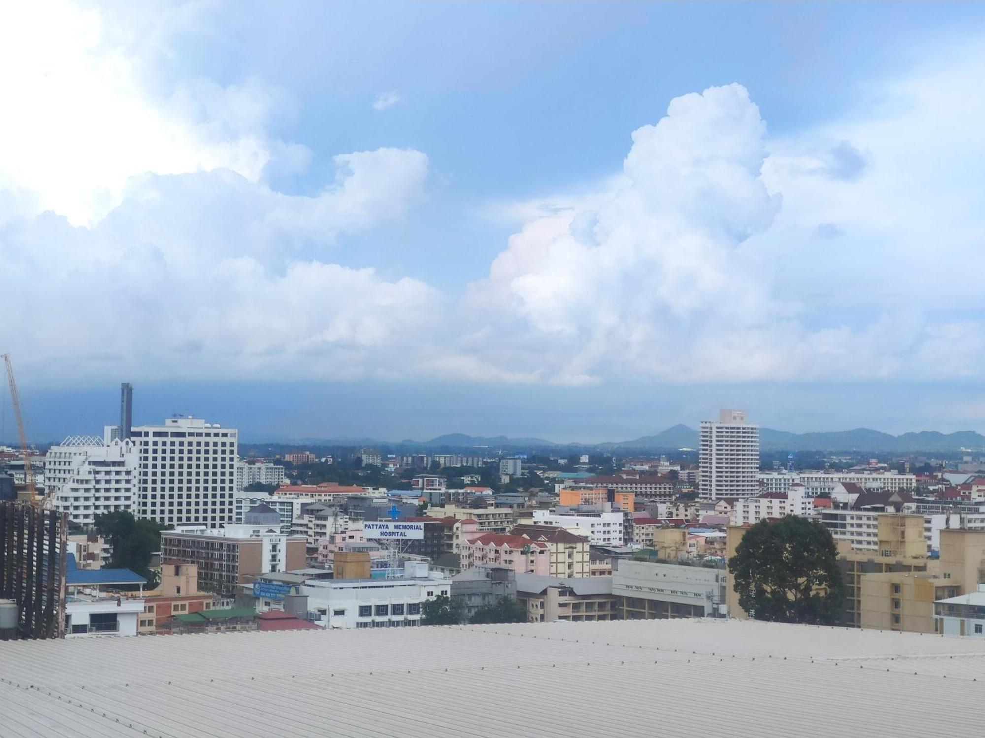 View Talay 6 Pattaya Beach By Anatolia Condo Suite 외부 사진