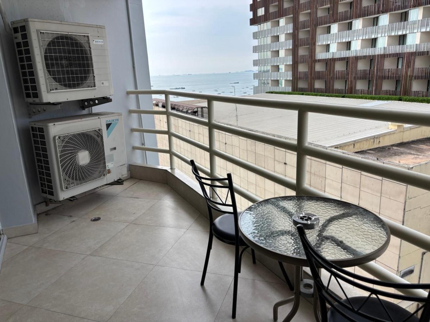 View Talay 6 Pattaya Beach By Anatolia Condo Suite 외부 사진
