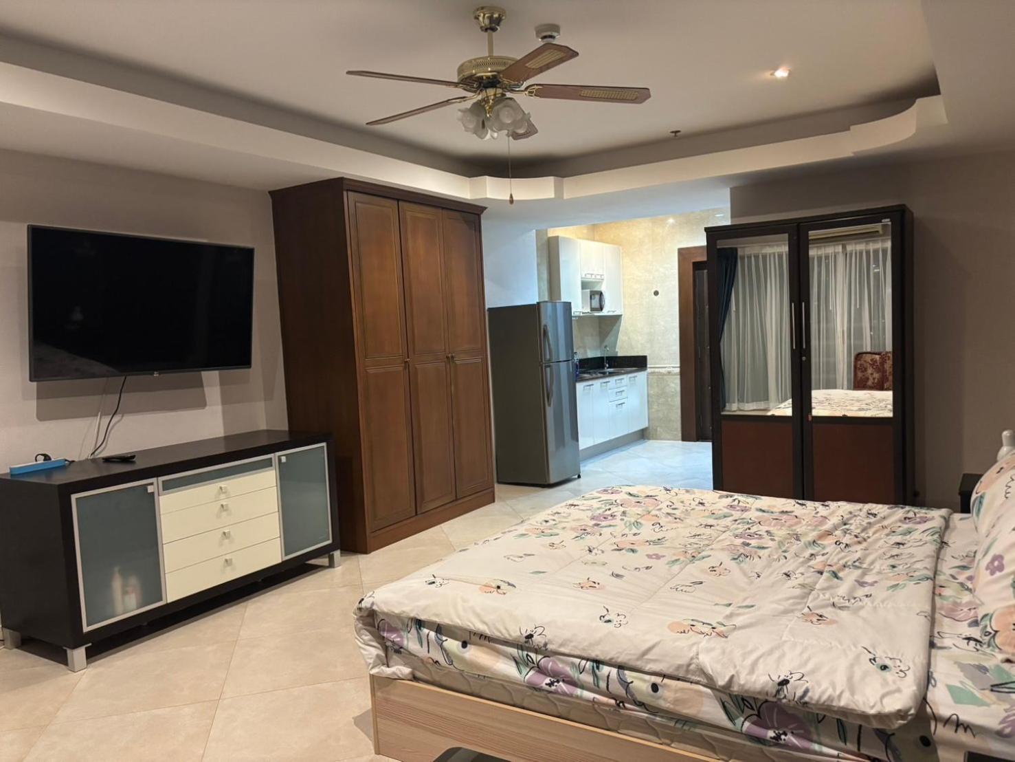 View Talay 6 Pattaya Beach By Anatolia Condo Suite 외부 사진